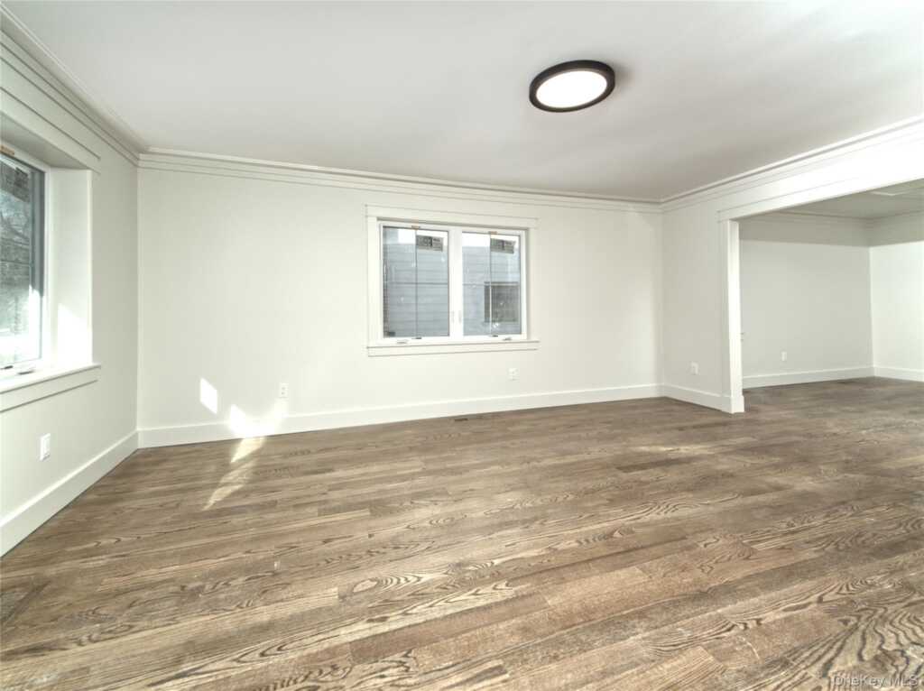 54 Lindbergh Avenue, Rye, NY 10580 - Photo 28 of 35