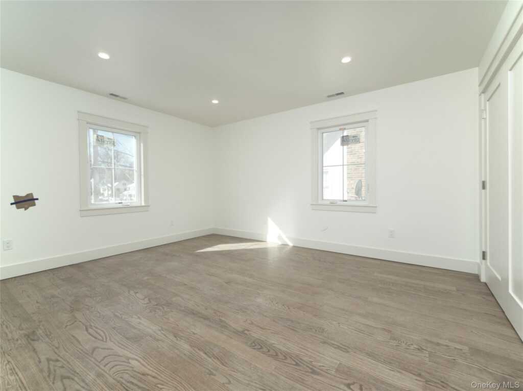 54 Lindbergh Avenue, Rye, NY 10580 - Photo 31 of 35