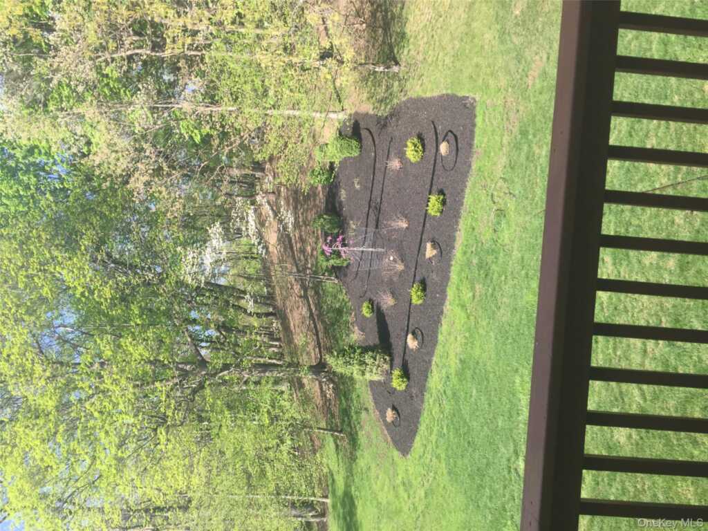 1 McCarthy Circle, Stony Point, NY 10980 - Photo 4 of 5