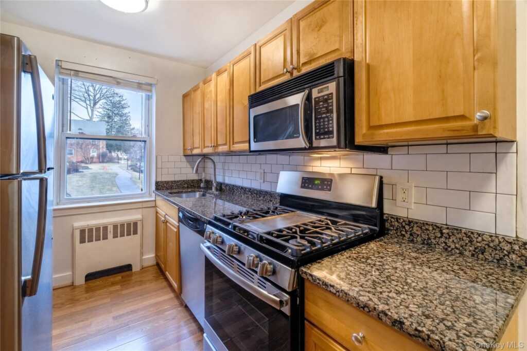 95 N Broadway, Unit #D1-5, White Plains, NY 10603 - Photo 8 of 20