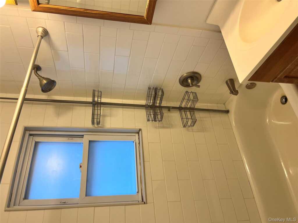 29 Pratt Street, Unit #2, New Rochelle, NY 10801 - Photo 6 of 12