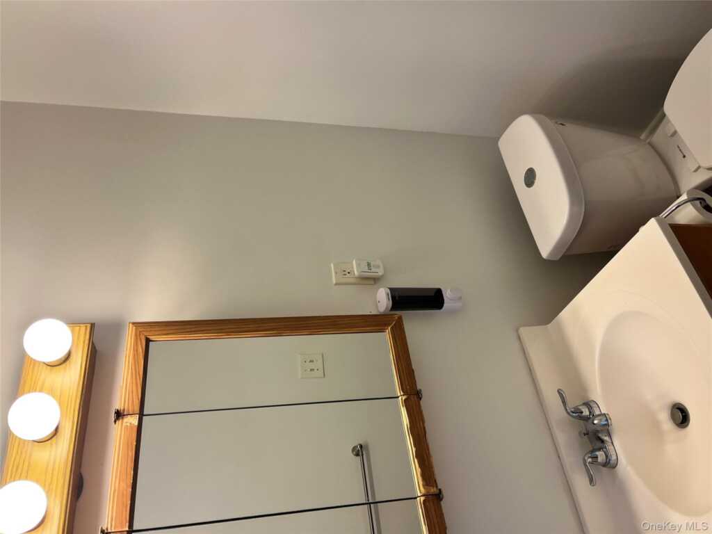 29 Pratt Street, Unit #2, New Rochelle, NY 10801 - Photo 7 of 12