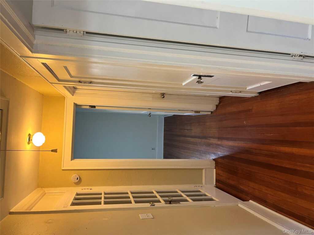 29 Pratt Street, Unit #2, New Rochelle, NY 10801 - Photo 8 of 12