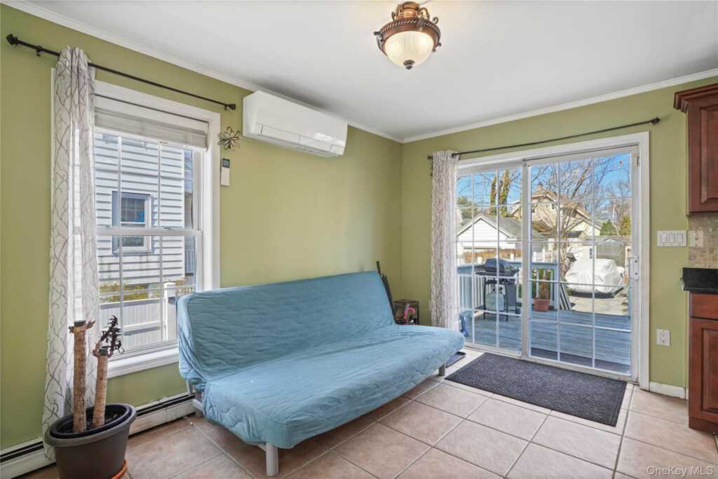 102 Clinton Street, White Plains, NY 10603 - Photo 13 of 34