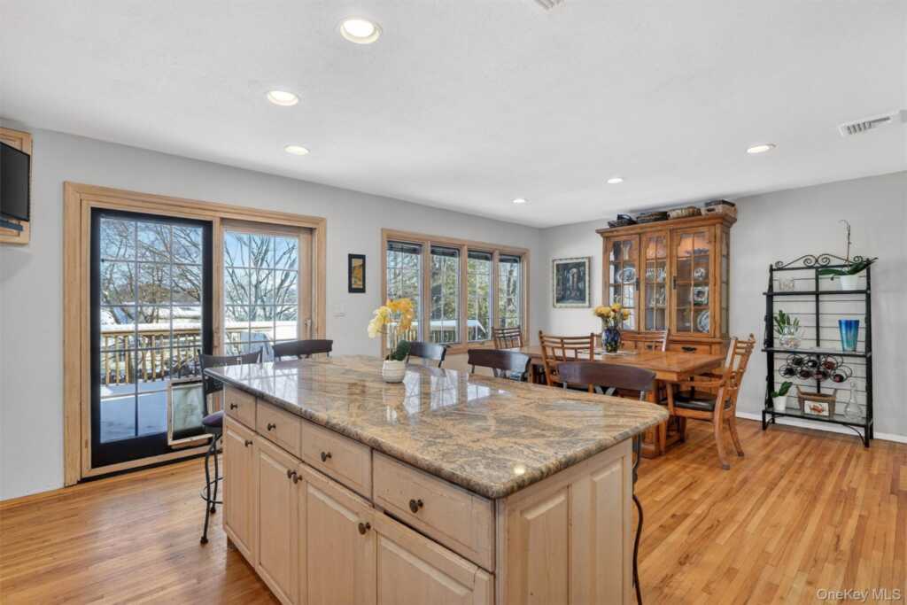 5 Raleigh Drive, New City, NY 10956 - Photo 11 of 45