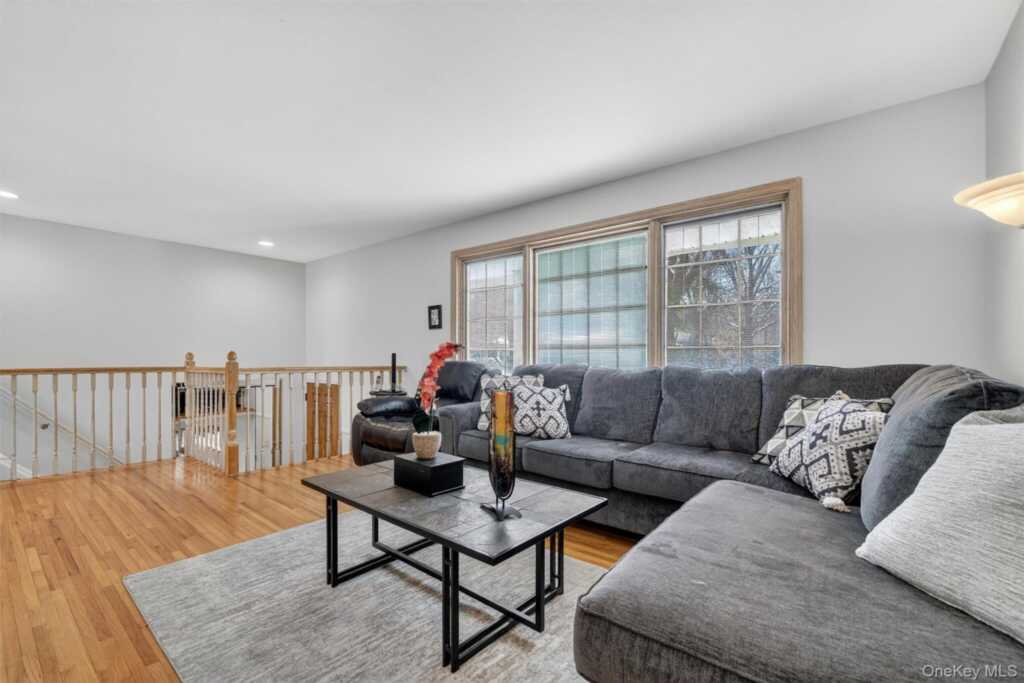 5 Raleigh Drive, New City, NY 10956 - Photo 16 of 45