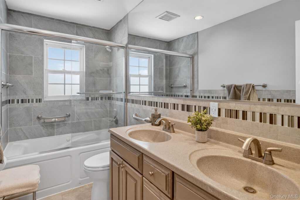 5 Raleigh Drive, New City, NY 10956 - Photo 25 of 45