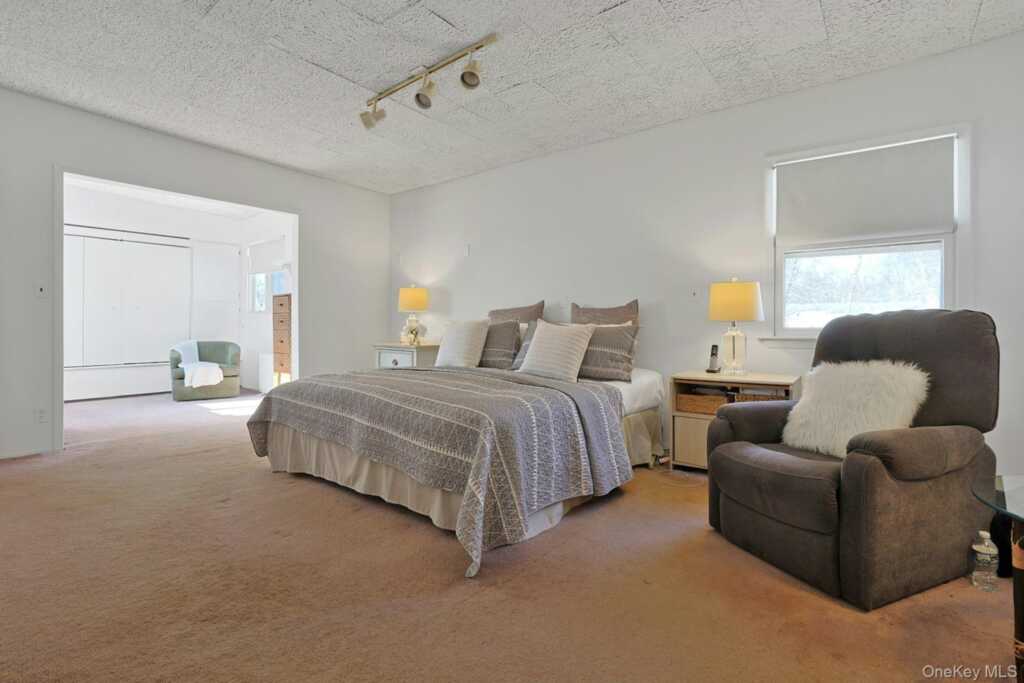 32 Lambert Lane, New Rochelle, NY 10804 - Photo 15 of 28