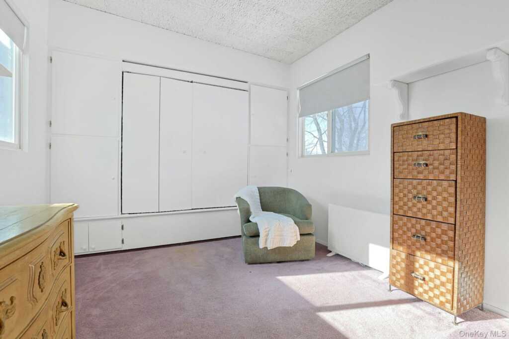 32 Lambert Lane, New Rochelle, NY 10804 - Photo 16 of 28