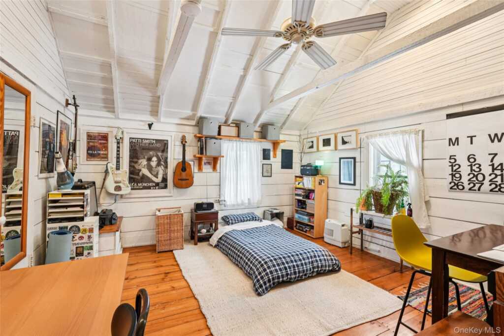 422 N Midland Avenue, Nyack, NY 10960 - Photo 19 of 39