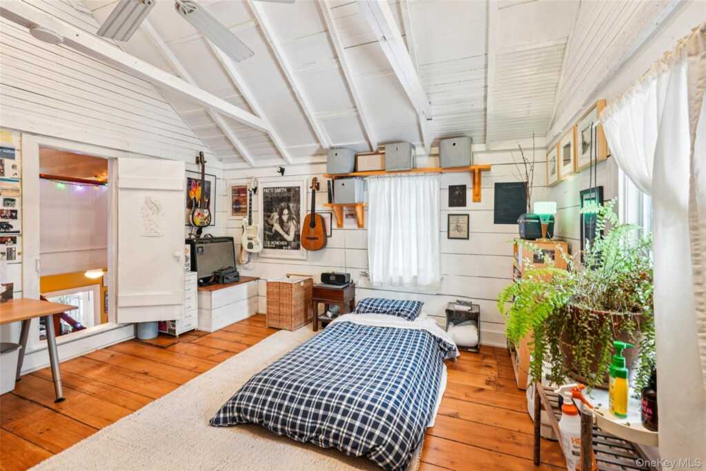 422 N Midland Avenue, Nyack, NY 10960 - Photo 20 of 39