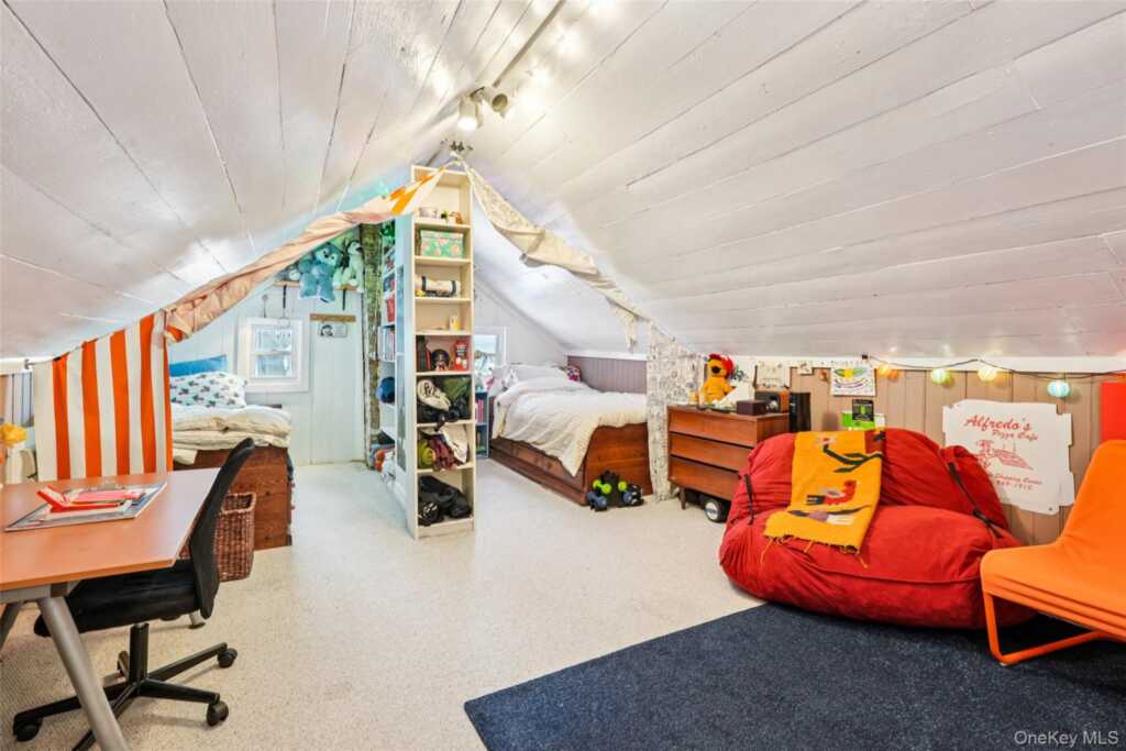 422 N Midland Avenue, Nyack, NY 10960 - Photo 26 of 39