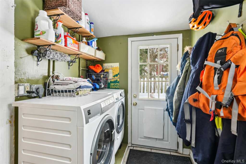 422 N Midland Avenue, Nyack, NY 10960 - Photo 27 of 39