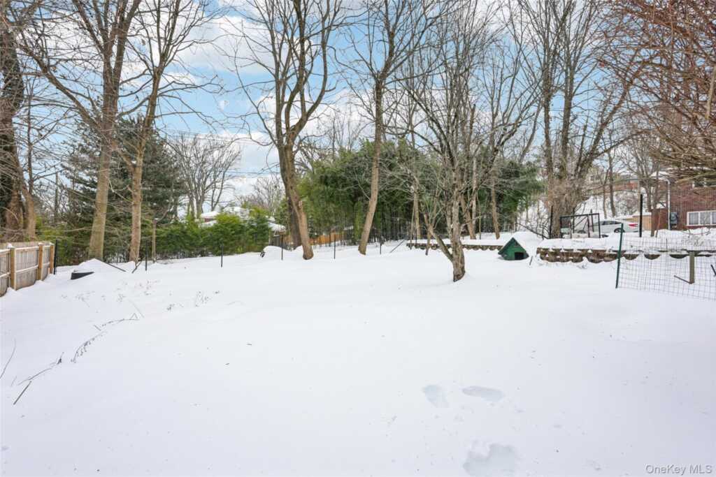 422 N Midland Avenue, Nyack, NY 10960 - Photo 35 of 39