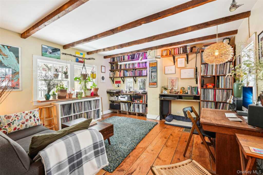 422 N Midland Avenue, Nyack, NY 10960 - Photo 8 of 39