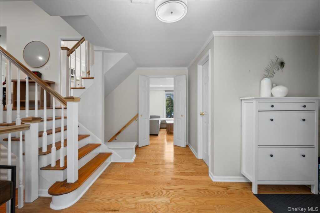 1079 Weaver Street, New Rochelle, NY 10804 - Photo 2 of 41