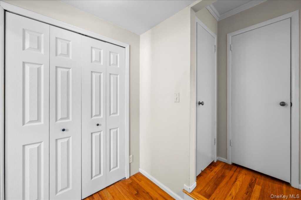 1079 Weaver Street, New Rochelle, NY 10804 - Photo 26 of 41