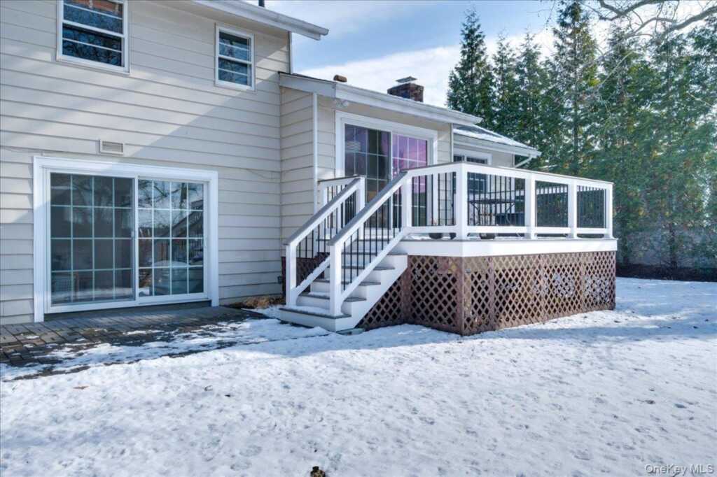 1079 Weaver Street, New Rochelle, NY 10804 - Photo 32 of 41