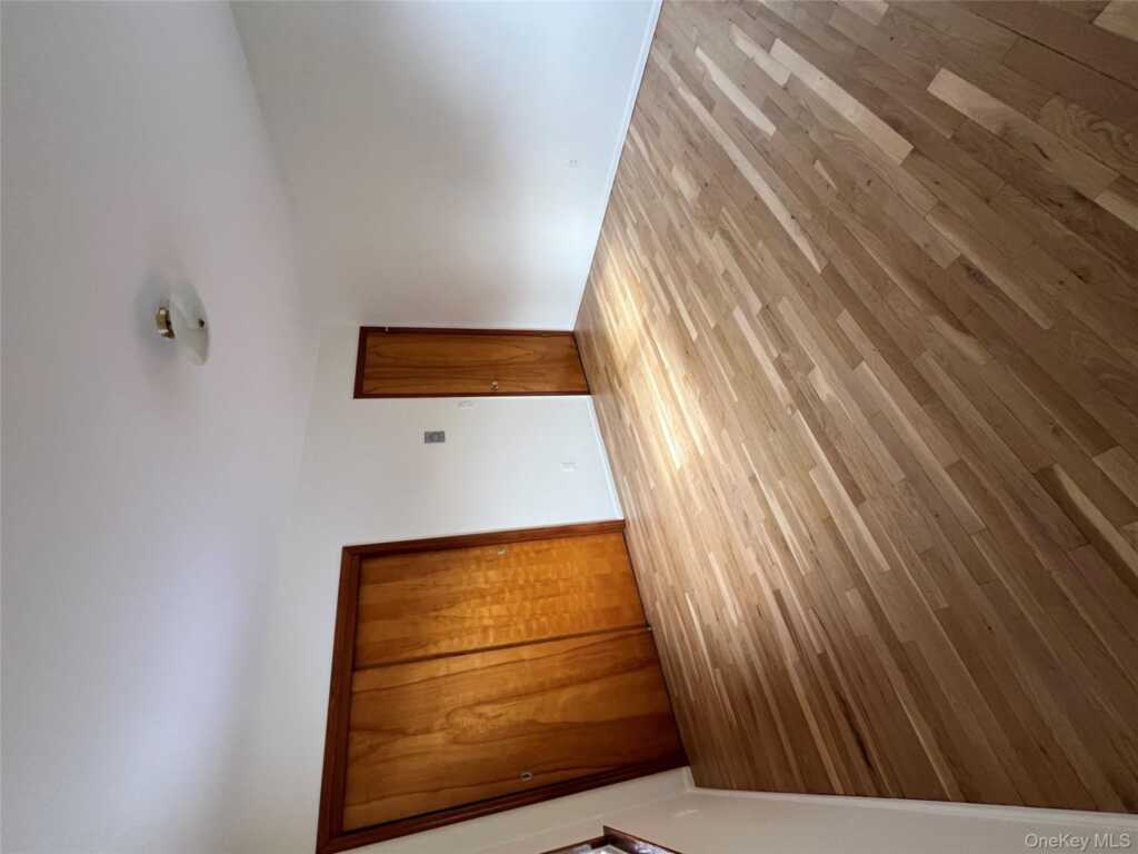 72 Bowman Avenue, Rye, NY 10573 - Photo 10 of 18