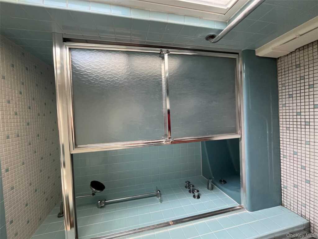 72 Bowman Avenue, Rye, NY 10573 - Photo 16 of 18