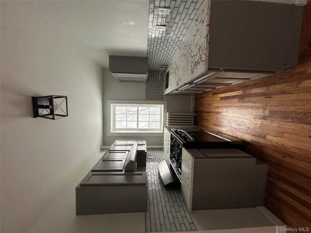 1 Haven Court, Unit #N2A, Nyack, NY 10960 - Photo 3 of 6