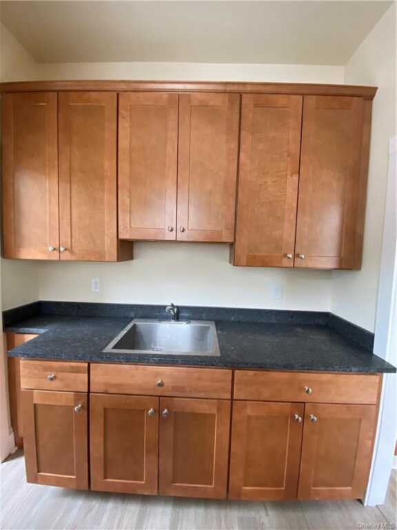 8 Franklin Avenue, Unit #1, Pearl River, NY 10965 - Photo 11 of 13