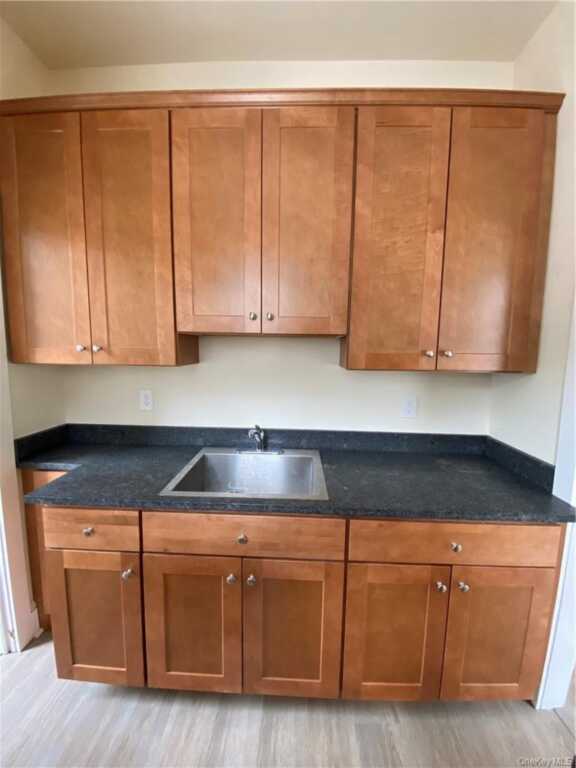 8 Franklin Avenue, Unit #1, Pearl River, NY 10965 - Photo 12 of 13