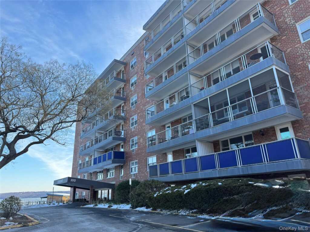 103 Gedney Street, Unit #4M, Nyack, NY 10960 - Photo 2 of 21