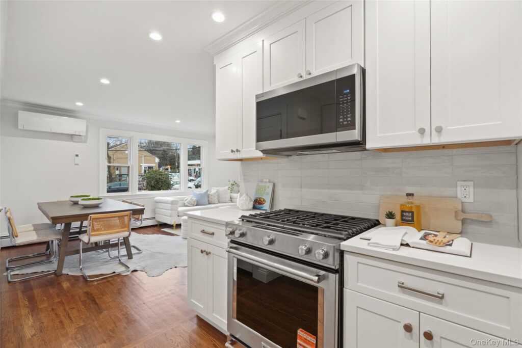 11 Orchard Avenue, Unit #3, Rye, NY 10580 - Photo 4 of 11