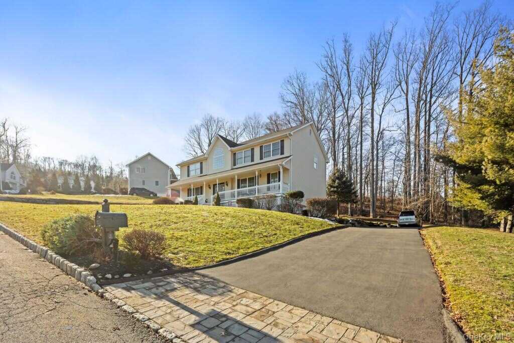 26 Johnson Drive, Stony Point, NY 10980 - Photo 6 of 44