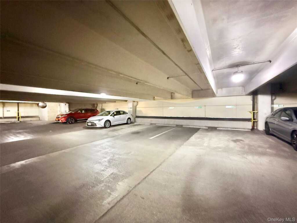 300 Mamaroneck Avenue, Unit #617, White Plains, NY 10605 - Photo 24 of 26