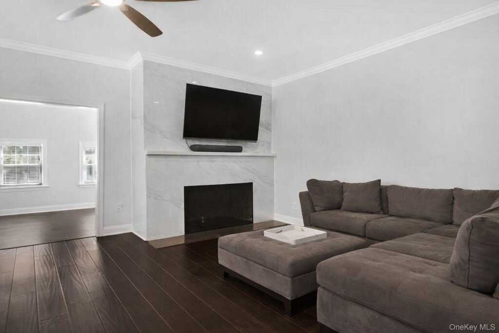 57 Pintard Avenue, Unit #Apt #1, New Rochelle, NY 10801 - Photo 8 of 19