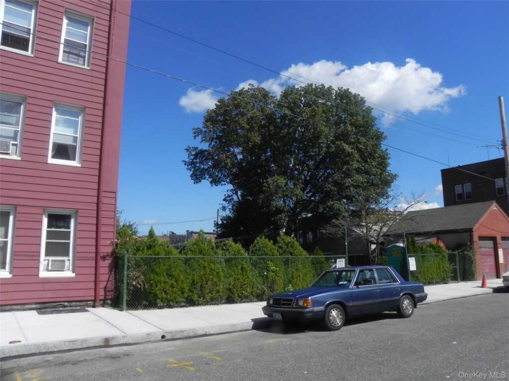 49 Fifth Street, Unit #8, New Rochelle, NY 10801 - Photo 2 of 10