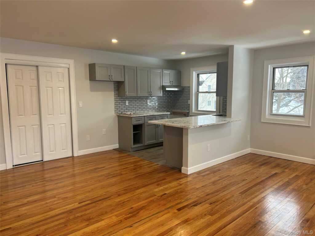 157 Sixth Avenue, Unit #17C, Nyack, NY 10960 - Photo 3 of 8