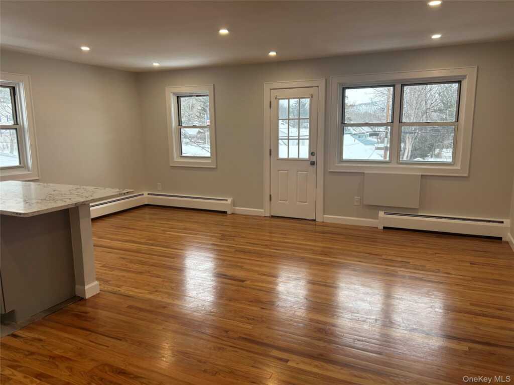 157 Sixth Avenue, Unit #17C, Nyack, NY 10960 - Photo 4 of 8