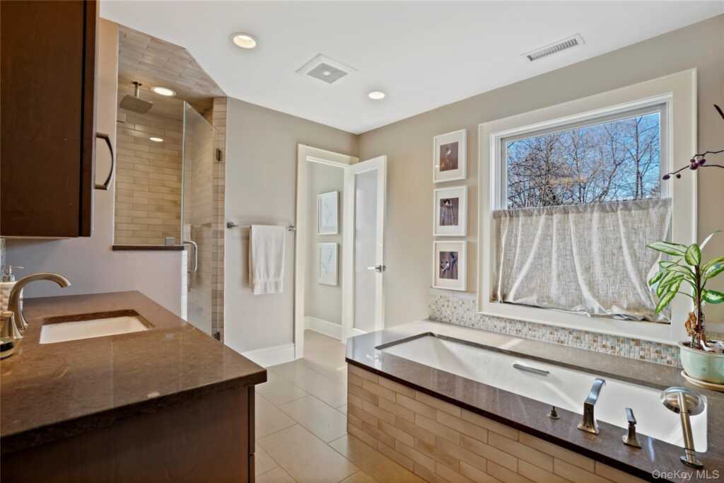 16 Herbert Avenue, White Plains, NY 10606 - Photo 29 of 40