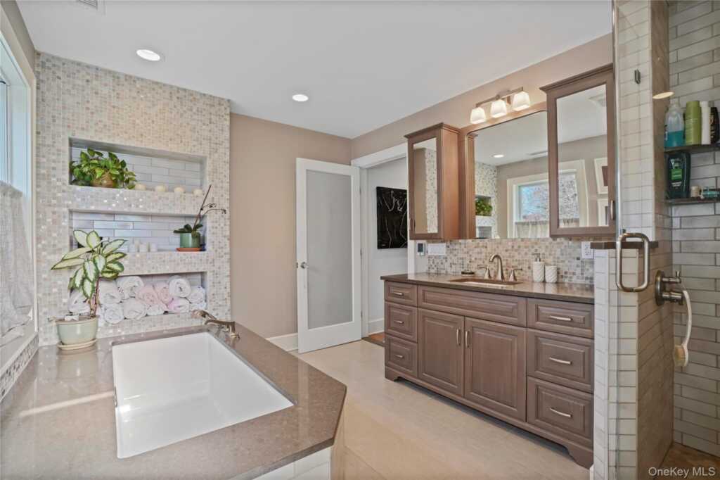 16 Herbert Avenue, White Plains, NY 10606 - Photo 30 of 40