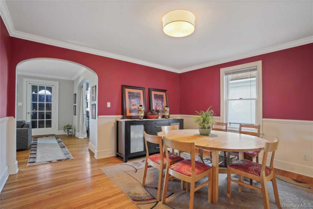 16 Herbert Avenue, White Plains, NY 10606 - Photo 6 of 40