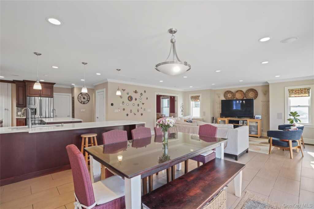 16 Herbert Avenue, White Plains, NY 10606 - Photo 9 of 40