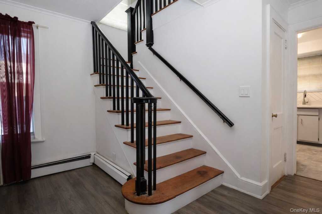 24 McKinley Avenue, White Plains, NY 10606 - Photo 22 of 44