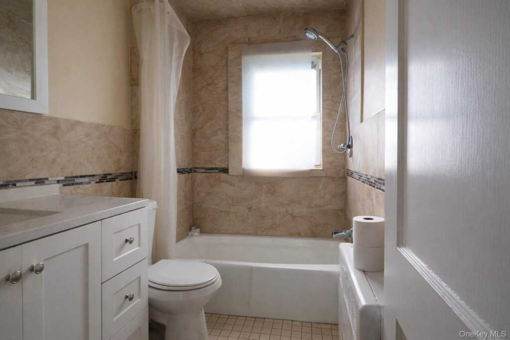 24 McKinley Avenue, White Plains, NY 10606 - Photo 30 of 44