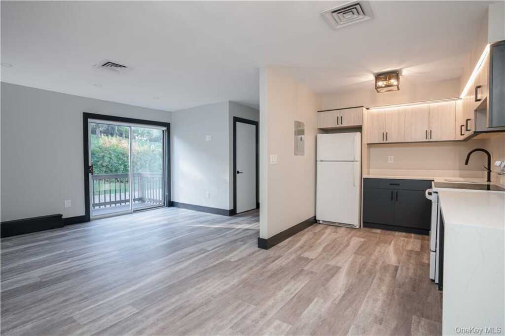 8-12 S Boulevard, Unit #8-104, Nyack, NY 10960 - Photo 17 of 36