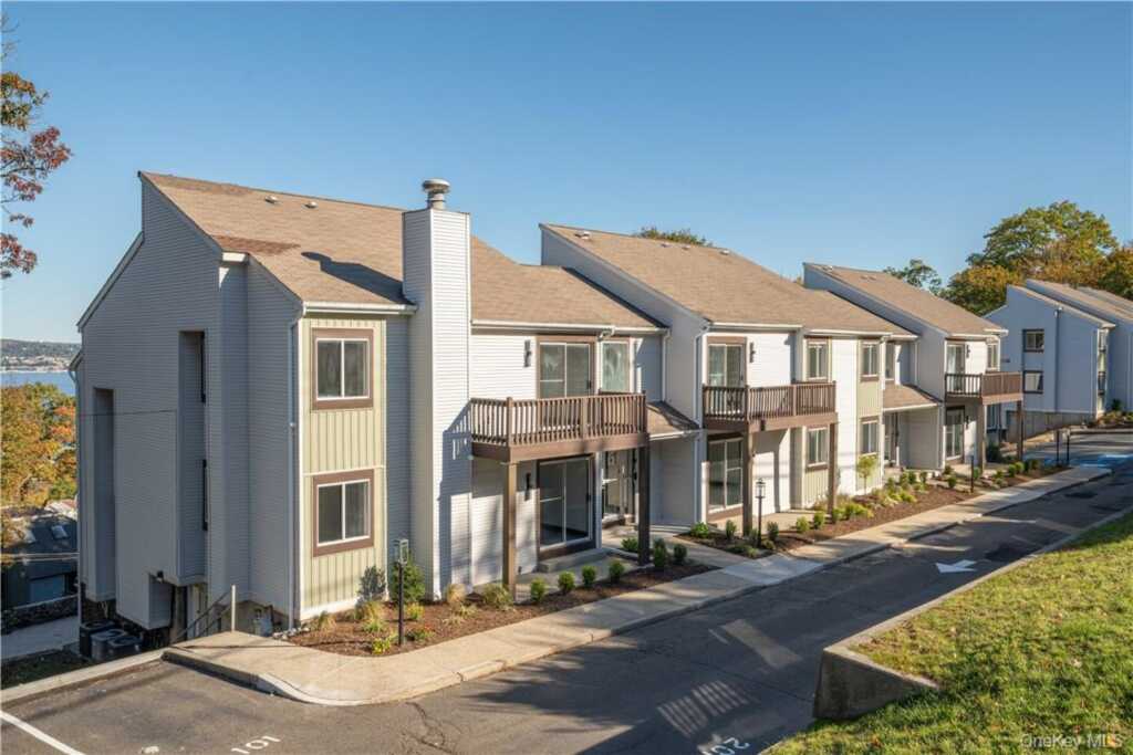 8-12 S Boulevard, Unit #8-104, Nyack, NY 10960 - Photo 3 of 36