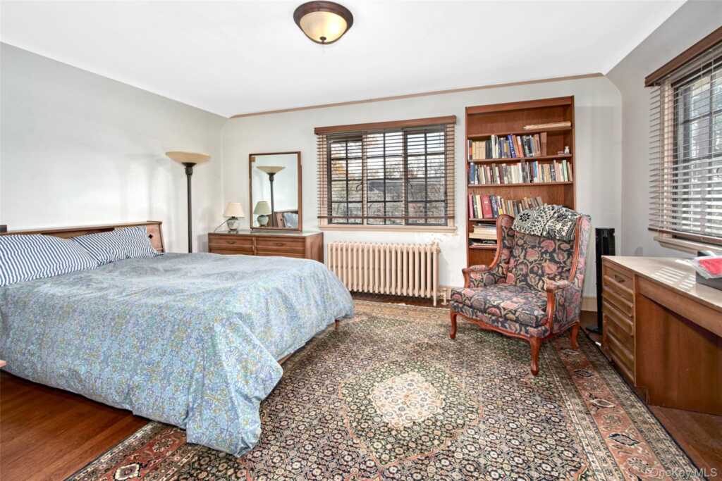 216 Hartsdale Avenue, White Plains, NY 10606 - Photo 22 of 29