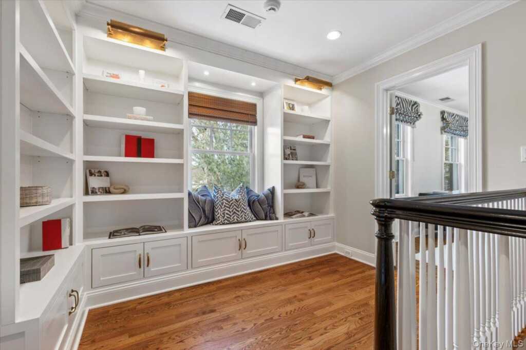 10 Hickory Drive, Rye, NY 10580 - Photo 11 of 29