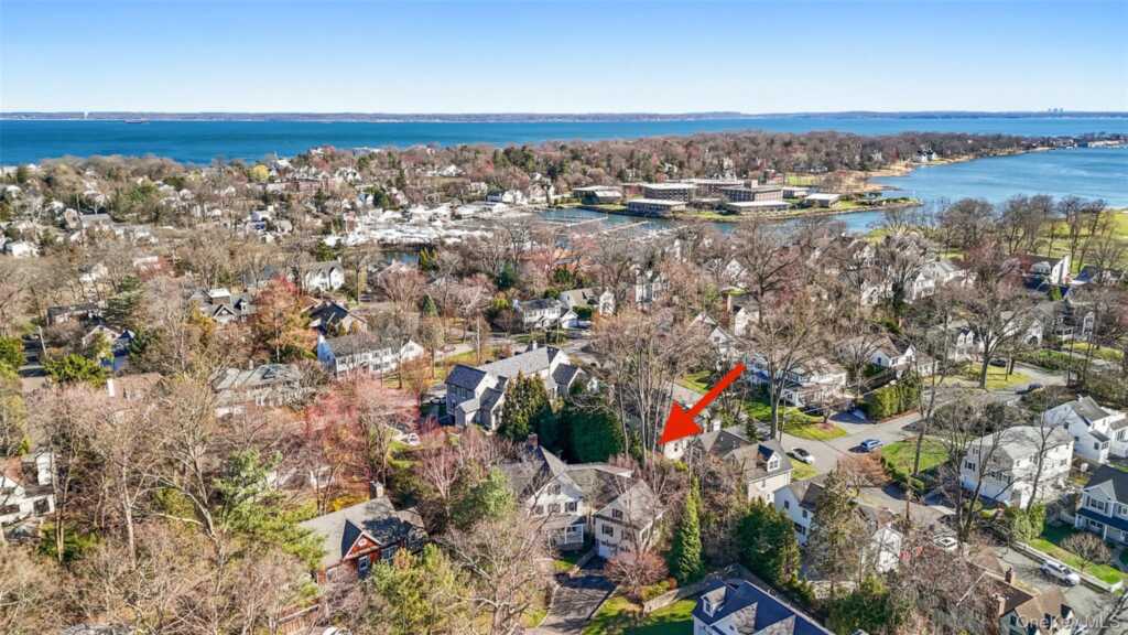 10 Hickory Drive, Rye, NY 10580 - Photo 26 of 29