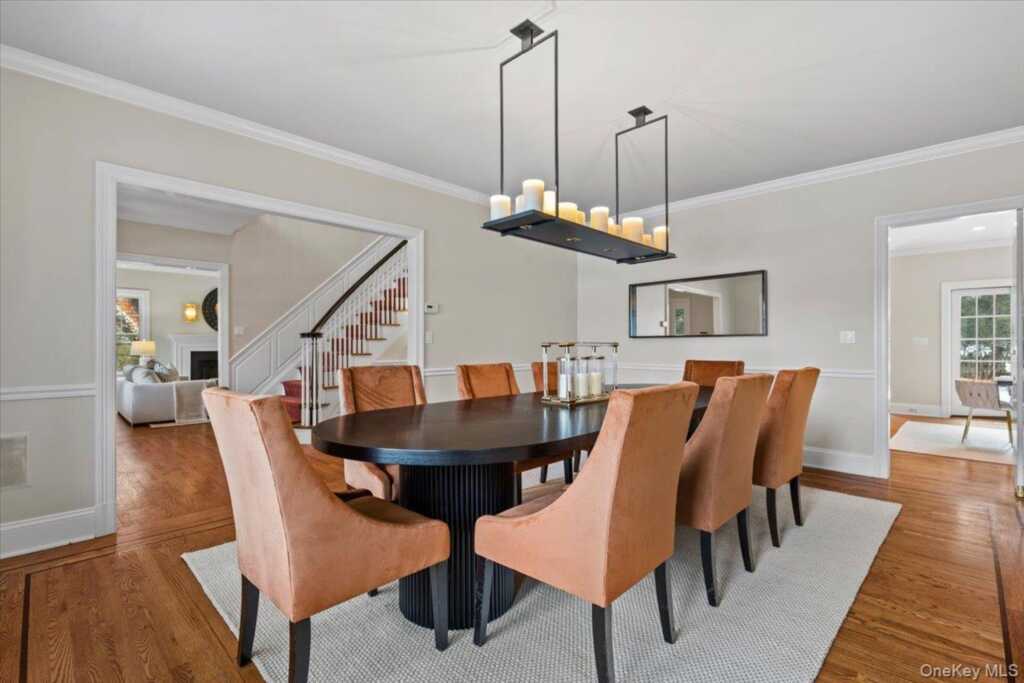 10 Hickory Drive, Rye, NY 10580 - Photo 4 of 29