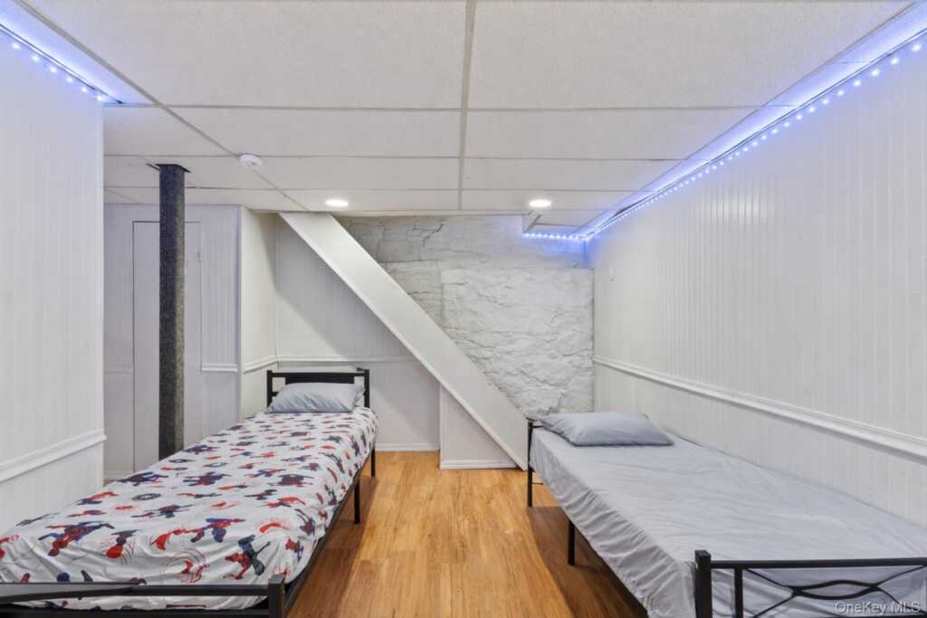 19 W Maple Avenue, Suffern, NY 10901 - Photo 14 of 26