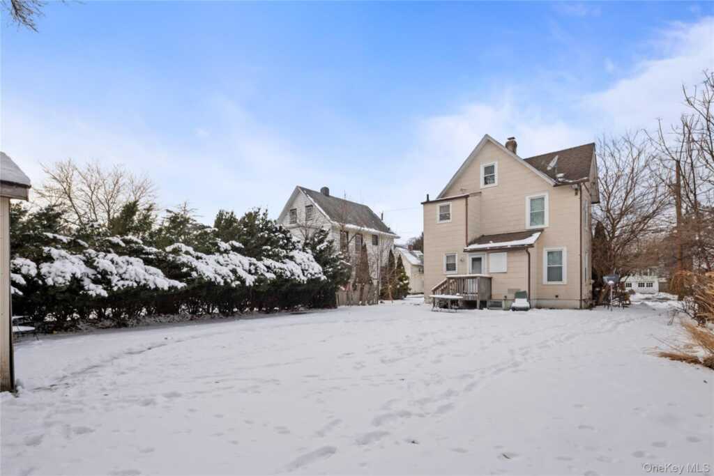 19 W Maple Avenue, Suffern, NY 10901 - Photo 23 of 26