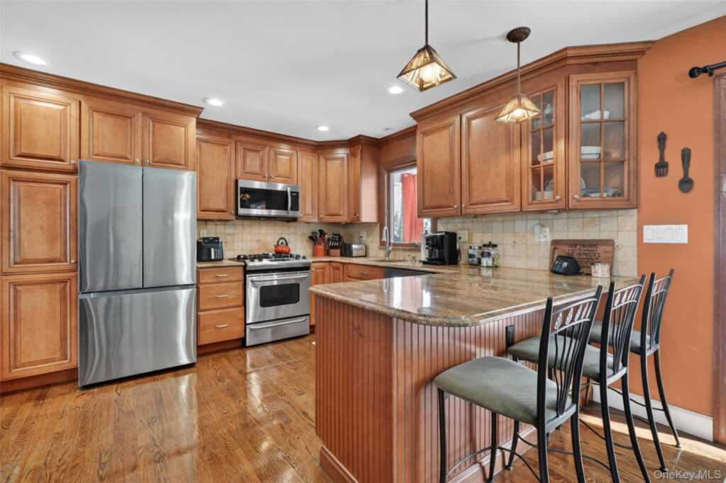 4 Adams Drive, Stony Point, NY 10980 - Photo 14 of 41